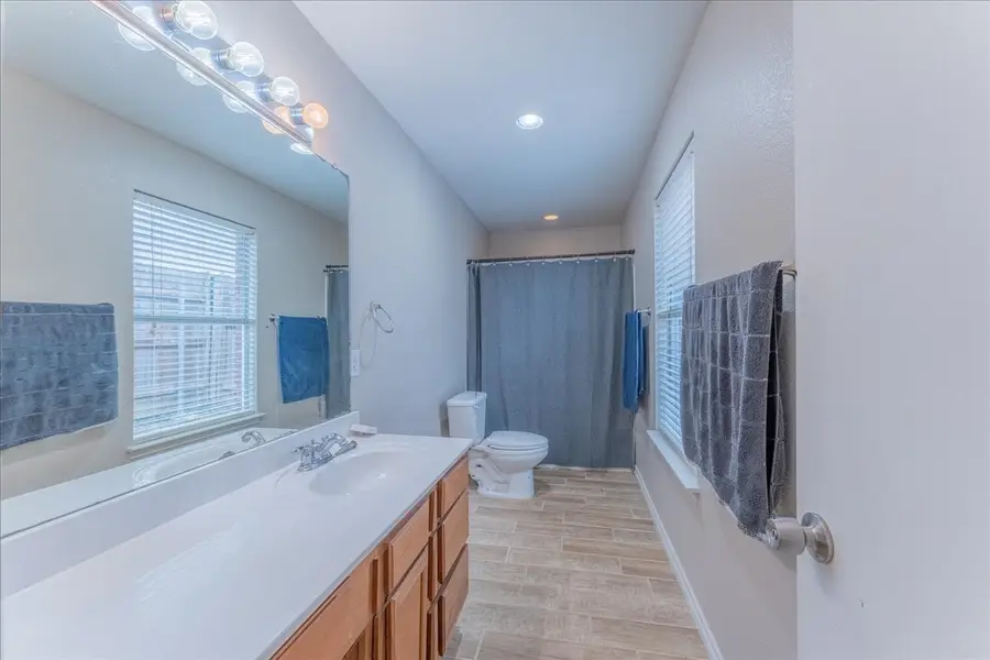 10128 High Eagle Trail, Fort Worth, TX 76108 - Image #2