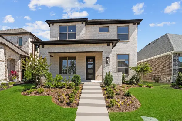 2044 Cuellar Way, Van Alstyne, TX 75495