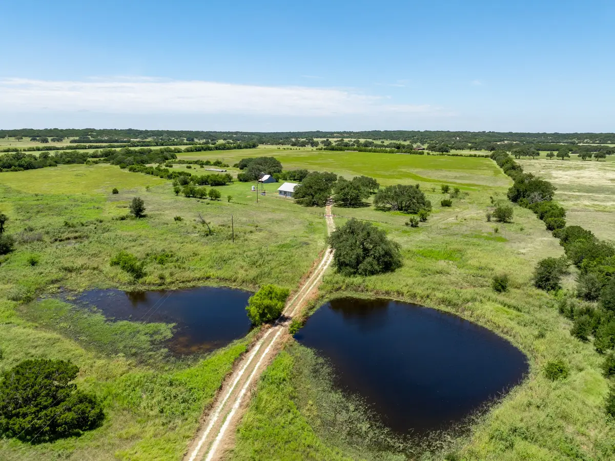 5770 County Road 309, Cranfills Gap, TX 76637 - Image #1