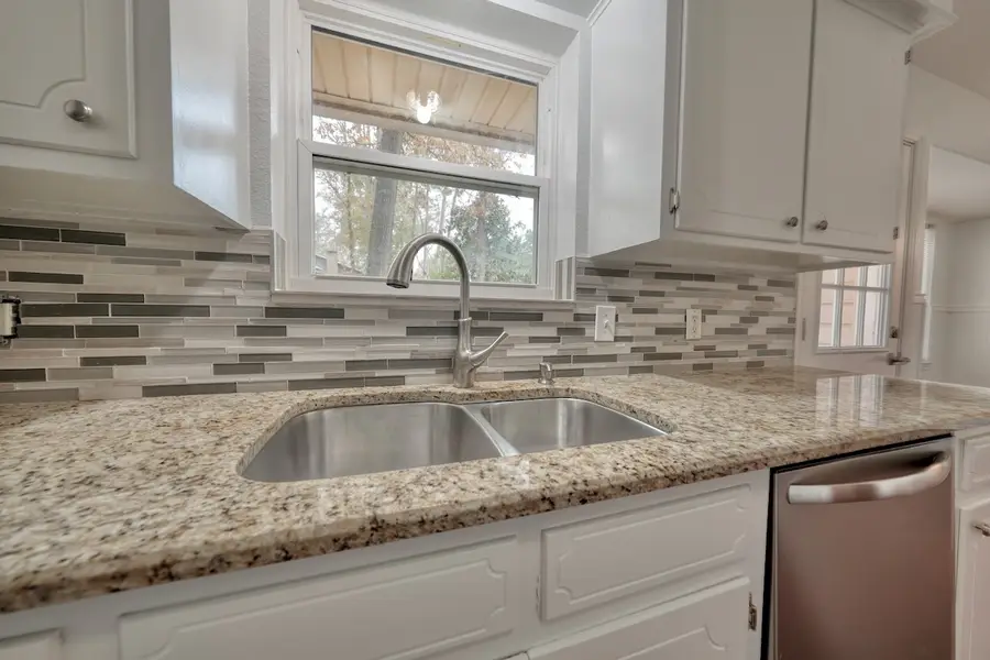 210 Canyon, Hideaway, TX 75771 - Image #2