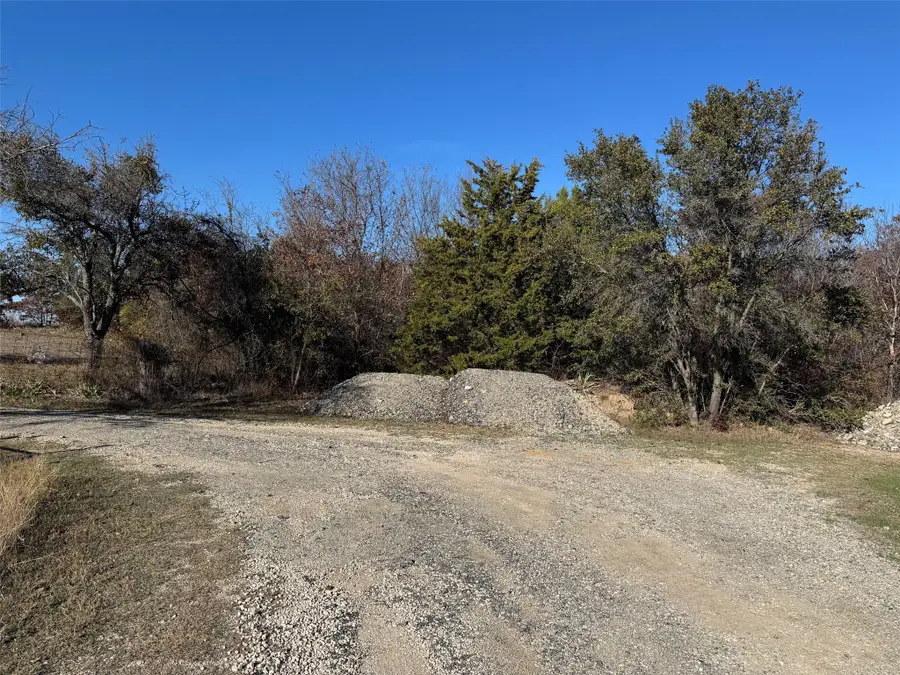 6636 Spanish Trail, Fort Worth, TX 76135 - Image #3