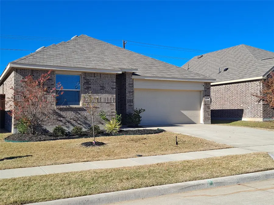 3321 Riverside Drive, Aubrey, TX 76227 - Image #2