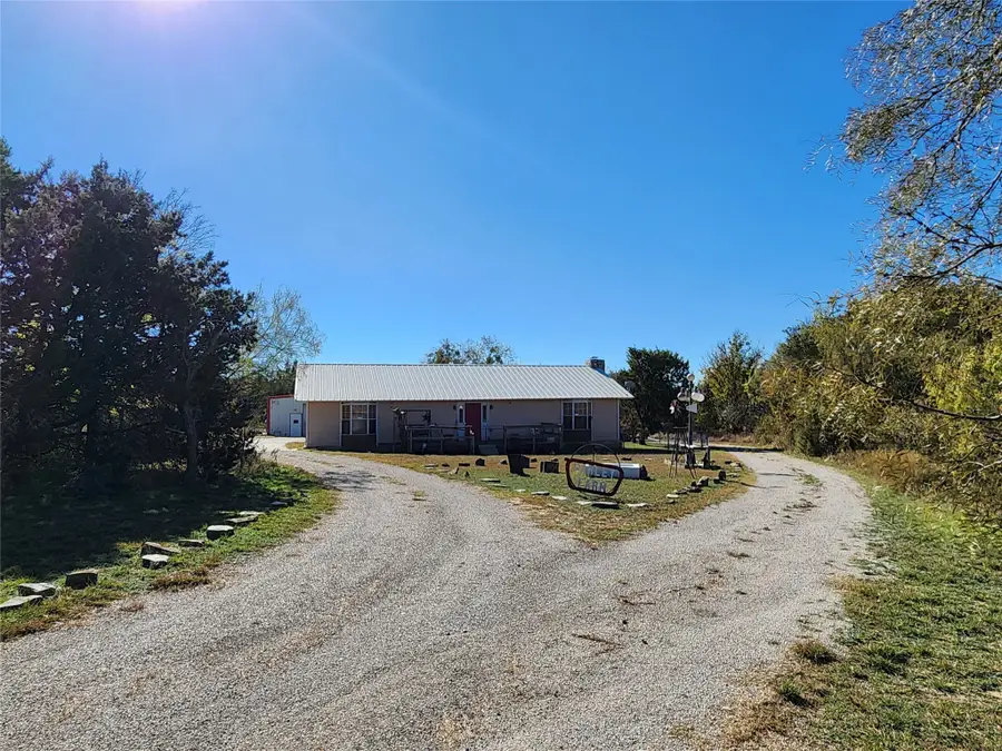 142 Us Highway 183 S, Goldthwaite, TX 76844 - Image #2