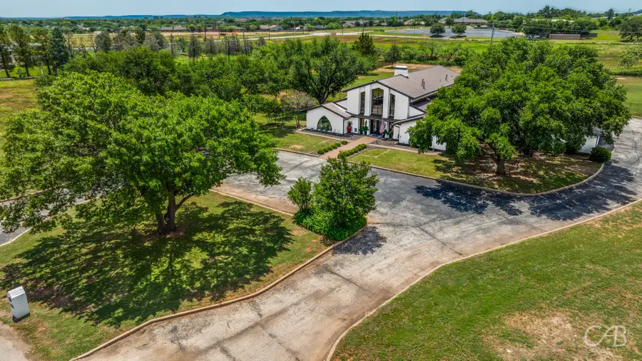 4833 Meadow Drive, Abilene, TX 79606 - Image #3