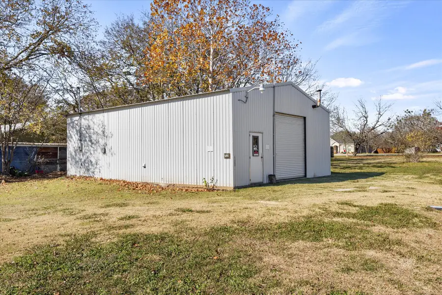 715 E 10th Street, Kemp, TX 75143 - Image #3