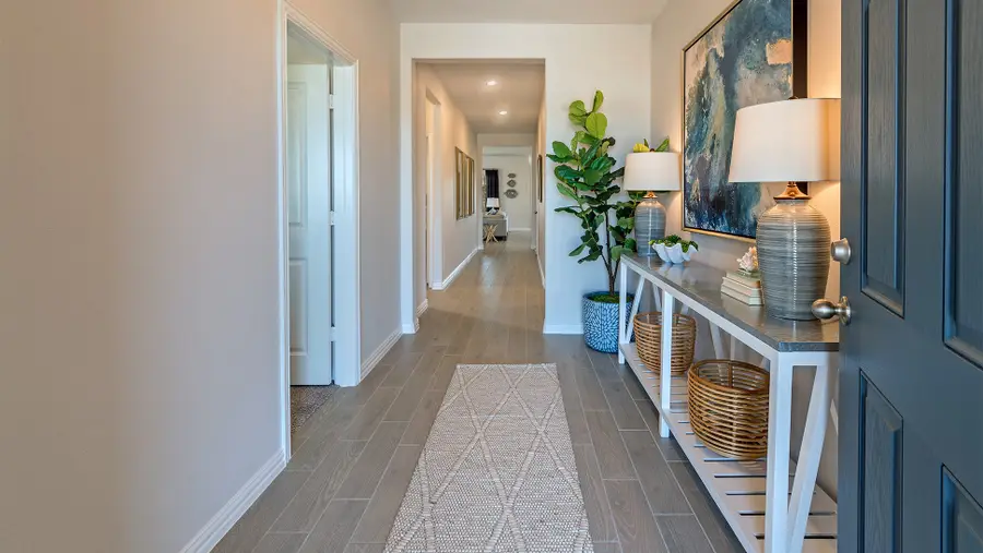 833 Jacquelyn Drive, Little Elm, TX 75068 - Image #2