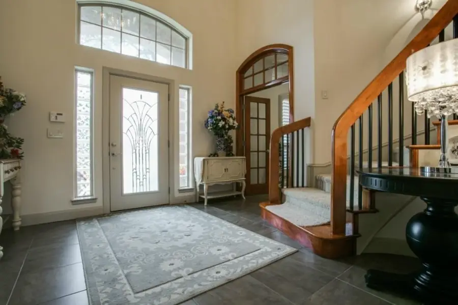 1218 Hunters Haven Drive, Kennedale, TX 76060 - Image #2