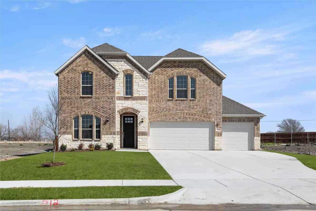 512 Pinnacles Court, Forney, TX 75126 - Image #1