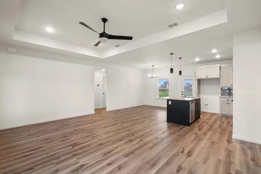 236 Yawney Drive, Lipan, TX 76462 - Image #2