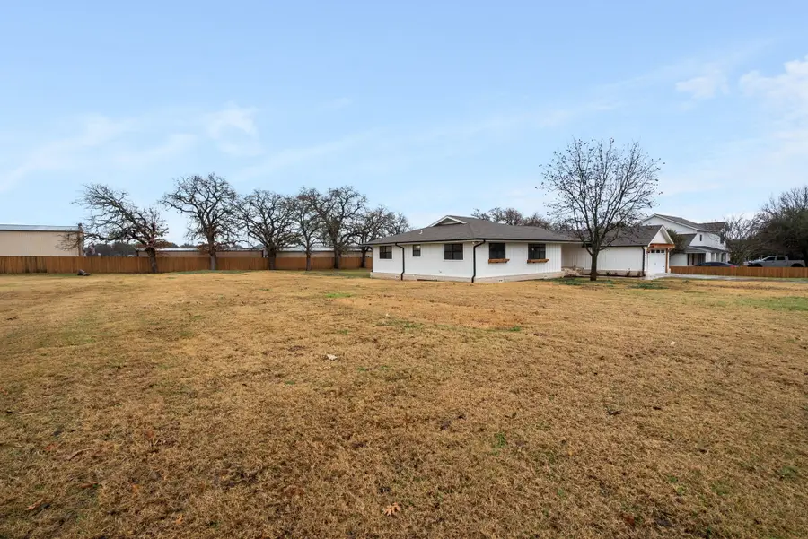 1937 N Dale Avenue, Stephenville, TX 76401 - Image #3