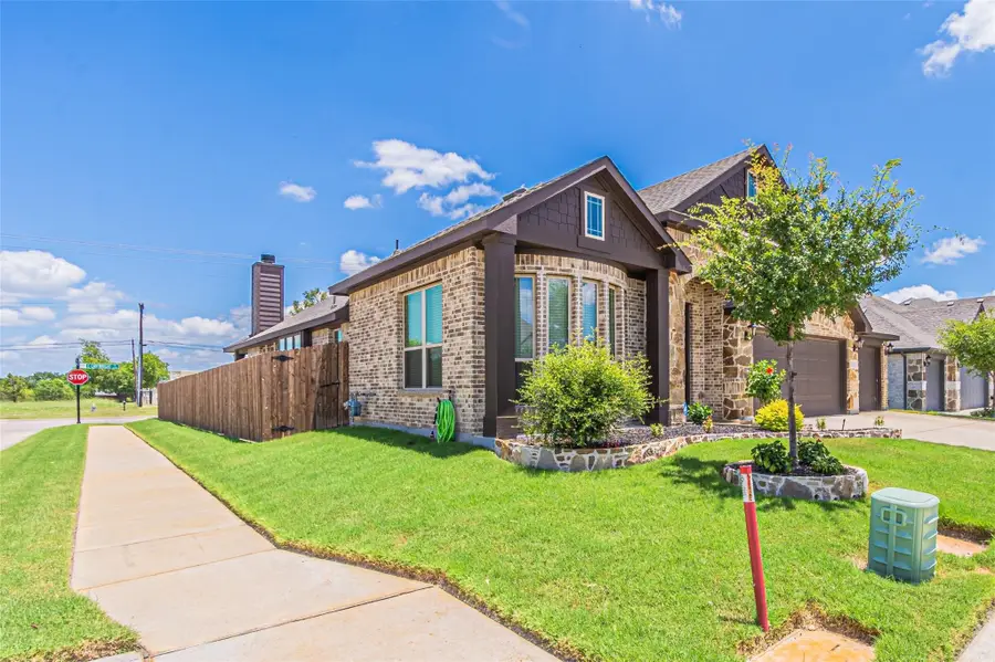 4201 Misty Ridge Street, Mesquite, TX 75181 - Image #3