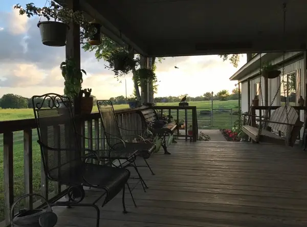 894 Cr 4908 Road, Troup, TX 75789