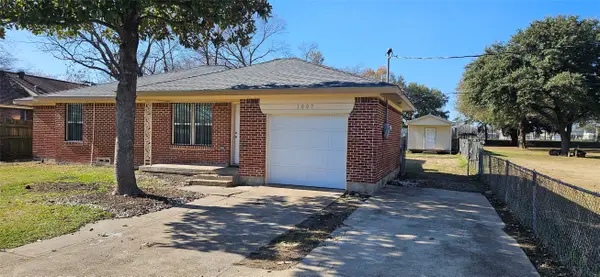 1007 Pleasant Drive, Dallas, TX 75217