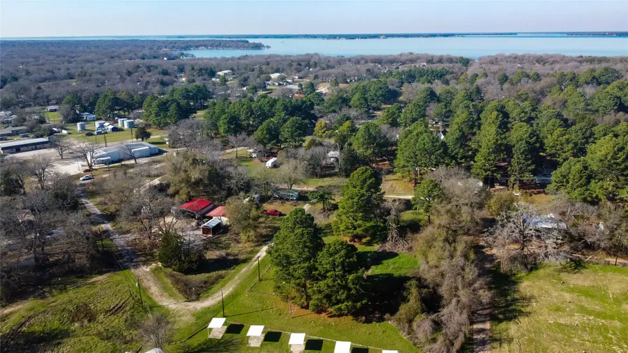 180 Amy Street, Streetman, TX 75859 - Image #3