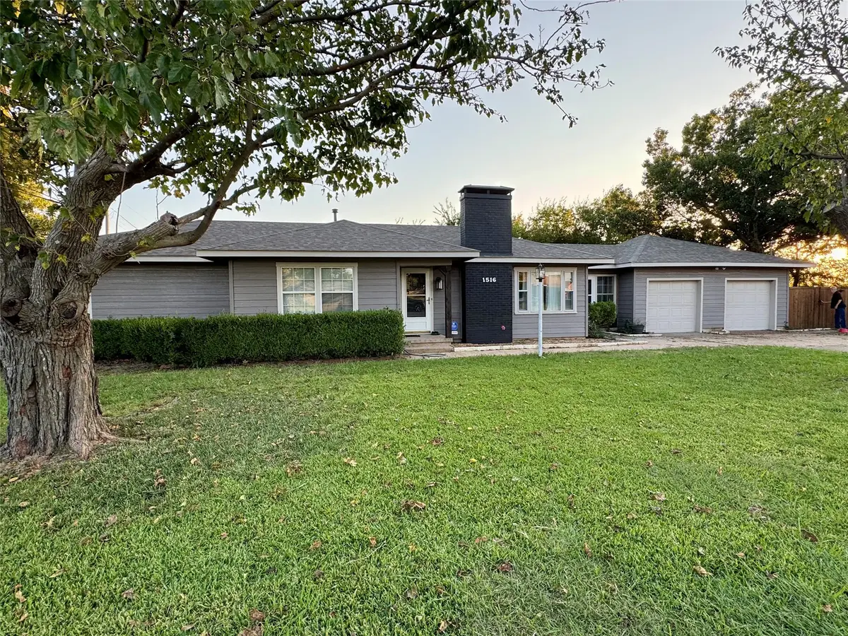 1516 E Peyton Street, Sherman, TX 75090 - Image #1