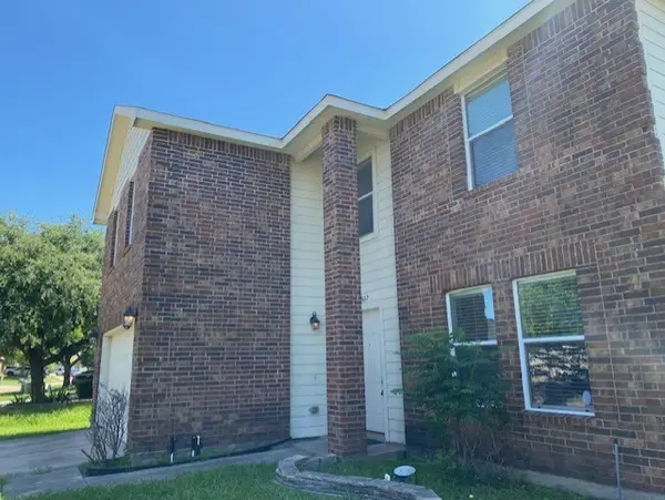 4617 Waterford Drive, Fort Worth, TX 76179