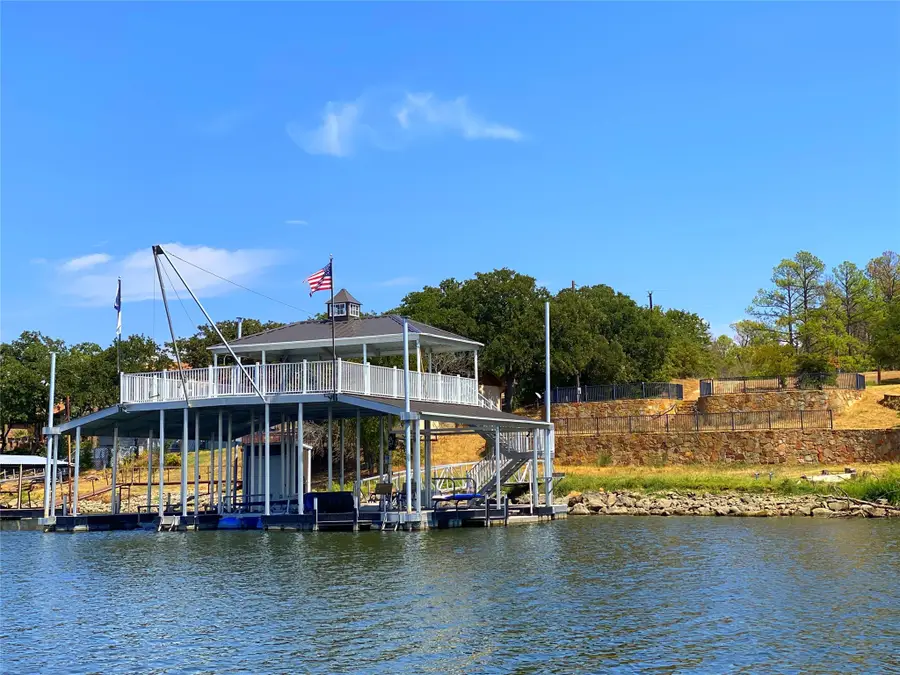 272 Driftwood Loop, Bowie, TX 76230 - Image #3