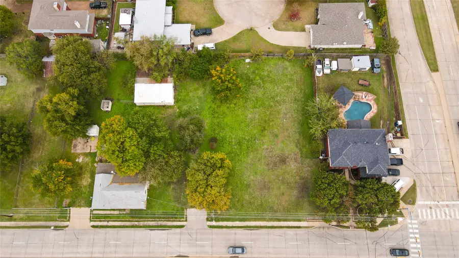 1926 Mayfield Road, Grand Prairie, TX 75052 - Image #2