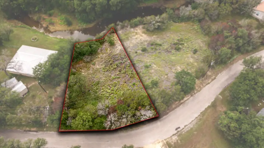 805 E Aquarius Court, Granbury, TX 76049 - Image #3