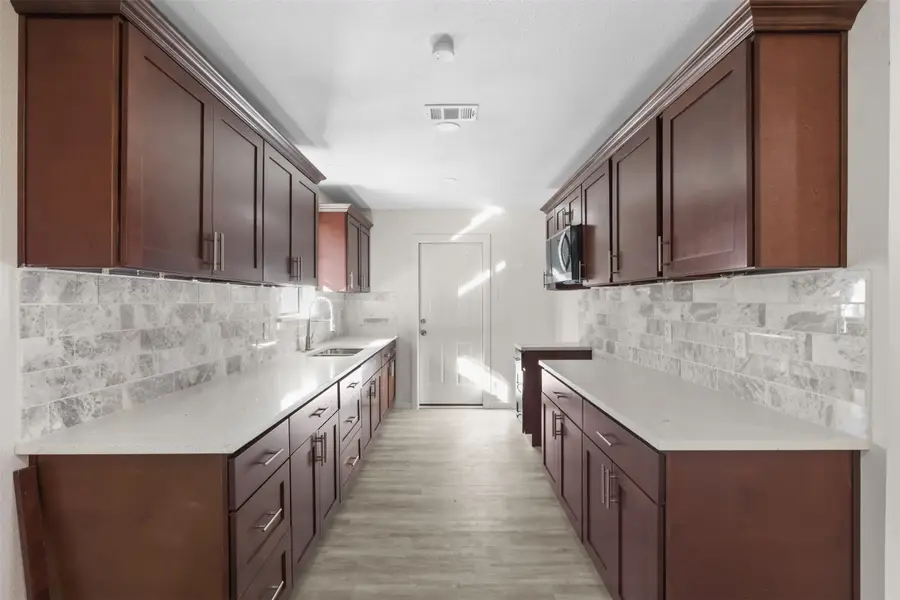 422 Clary Drive, Mesquite, TX 75149 - Image #2