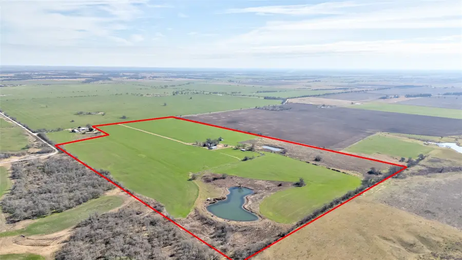 637 County Road 314, Lott, TX 76656 - Image #2