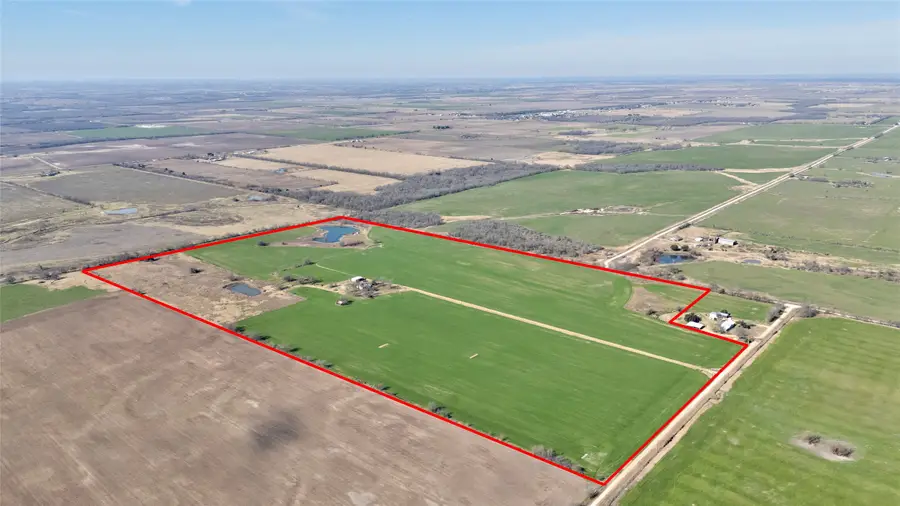 637 County Road 314, Lott, TX 76656 - Image #3