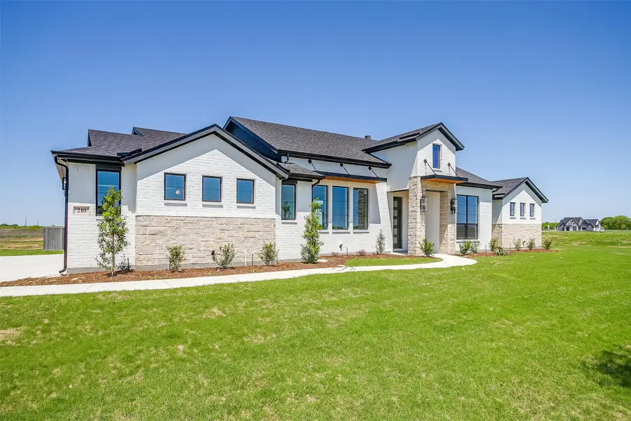 210 Talpin Lane, Venus, TX 76084 - Image #3