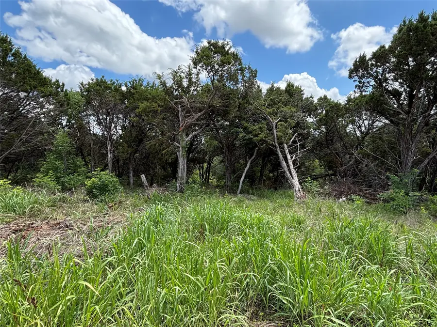 6447 Archerfield Court E, Cleburne, TX 76033 - Image #3