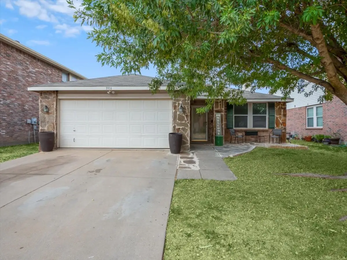 3916 Irish Setter Drive, Fort Worth, TX 76123 - Image #1