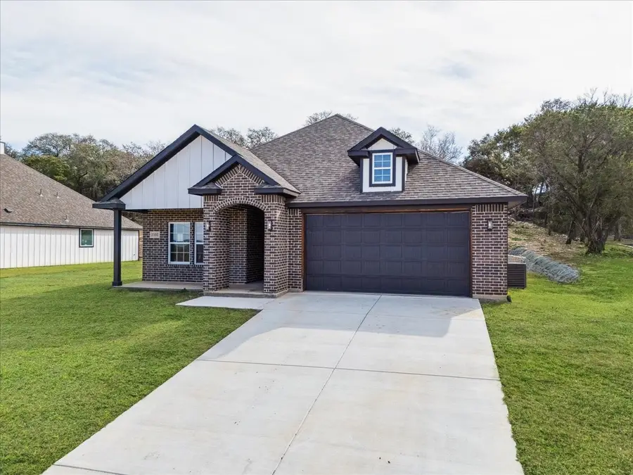 1103 Bandera Trail, Granbury, TX 76048 - Image #2