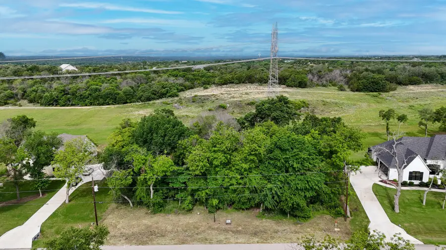 535 Echo Glade Court, Azle, TX 76020 - Image #2