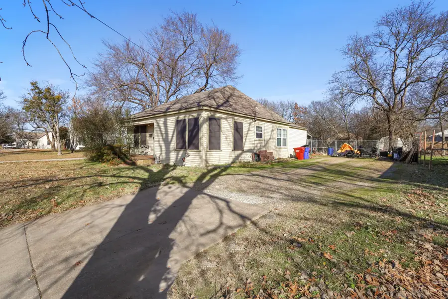 316 N Washington Street, Farmersville, TX 75442 - Image #2