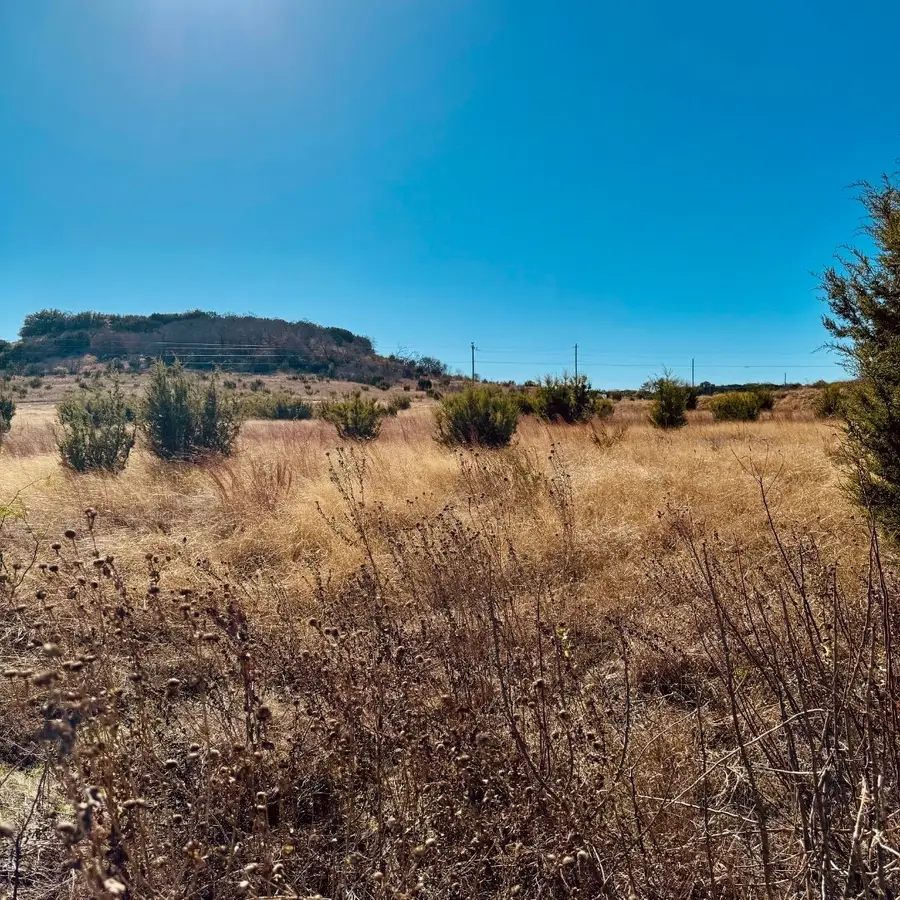 1093 Preston Valley Trail, Glen Rose, TX 76043 - Image #3