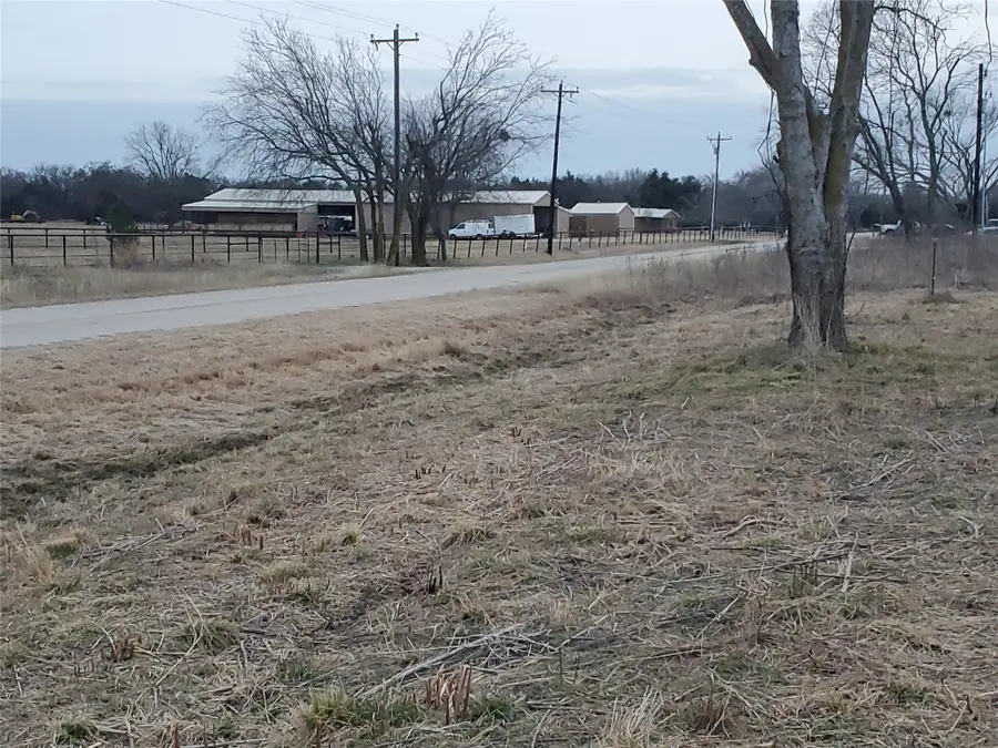 752 Rs County Road 1430, Point, TX 75472 - Image #3