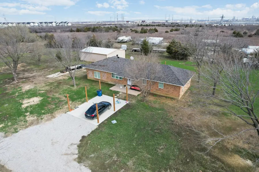 1625 E County Road 109, Venus, TX 76084 - Image #2