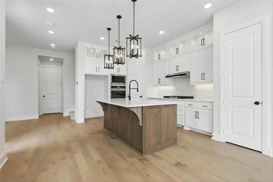 13908 Longvalley Drive, Fort Worth, TX 76008 - Image #2