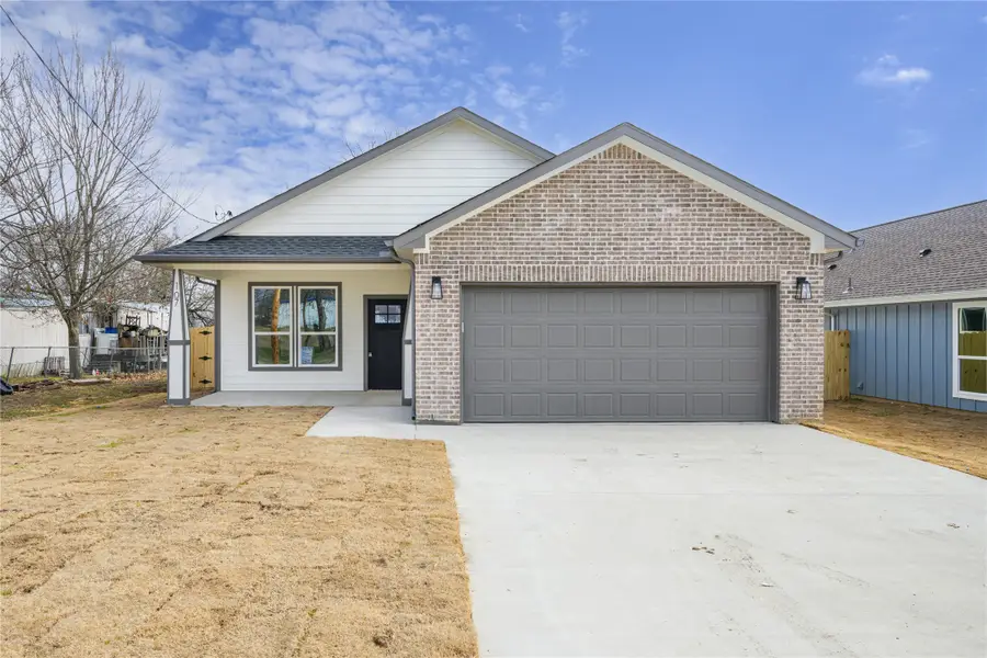 107 S Fir Street, Celeste, TX 75423 - Image #2