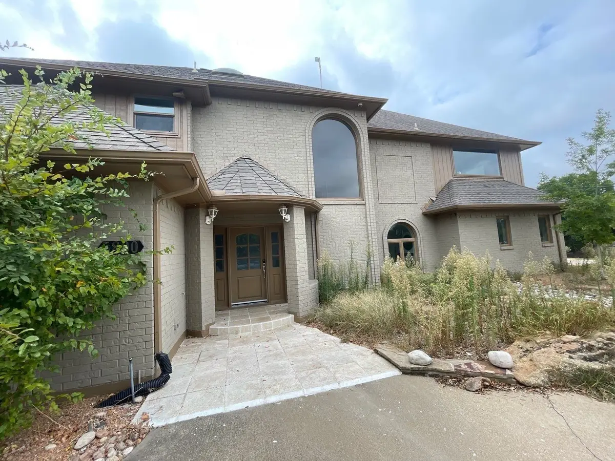 5890 Montgomery Road, Midlothian, TX 76065 - Image #1