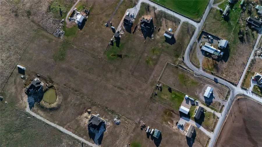 794 W Lone Oak Road, Valley View, TX 76272 - Image #3