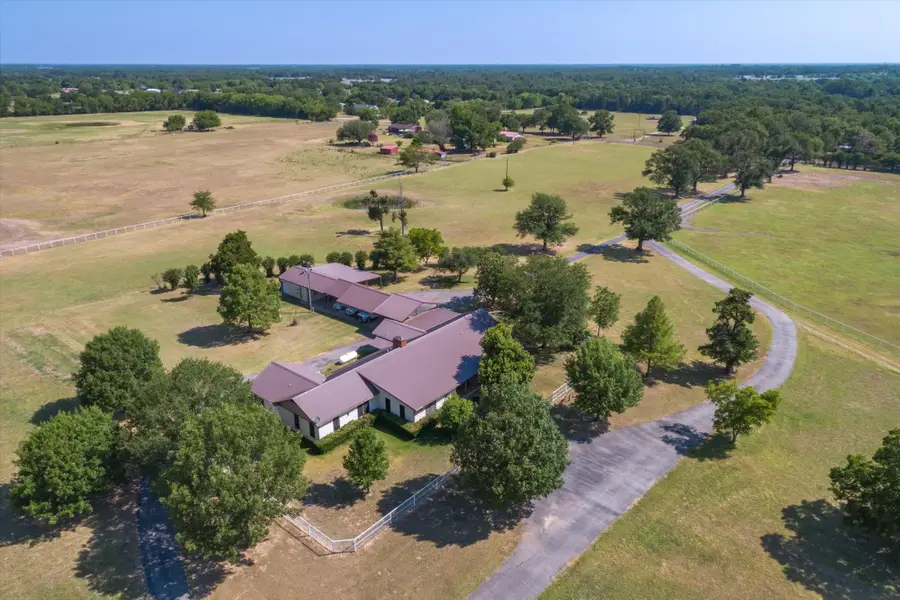 2943 Co Rd 3208, Wills Point, TX 75169 - Image #3