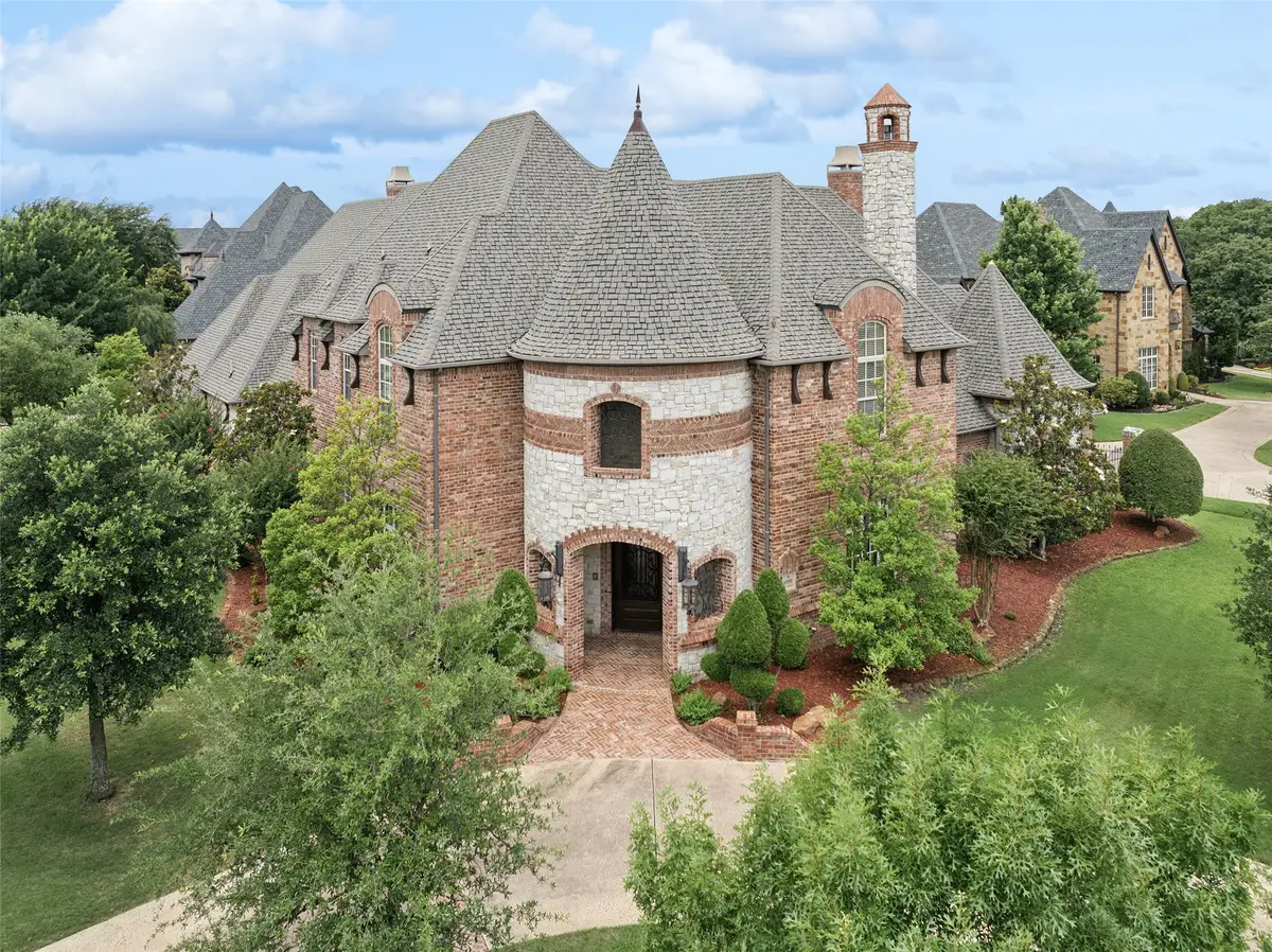 6900 Sir Spencer Court, Colleyville, TX 76034 - Image #1