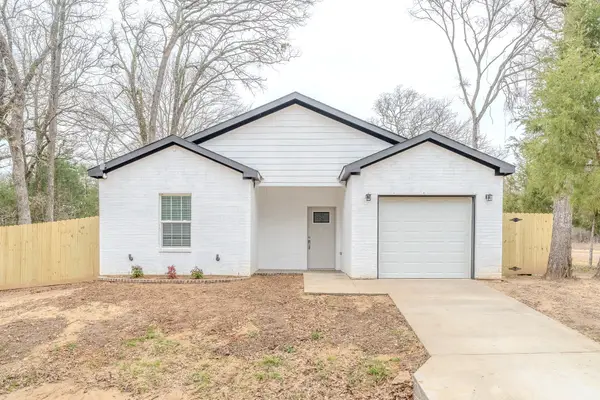 102 Buffalo Springs Road, Mabank, TX 75156