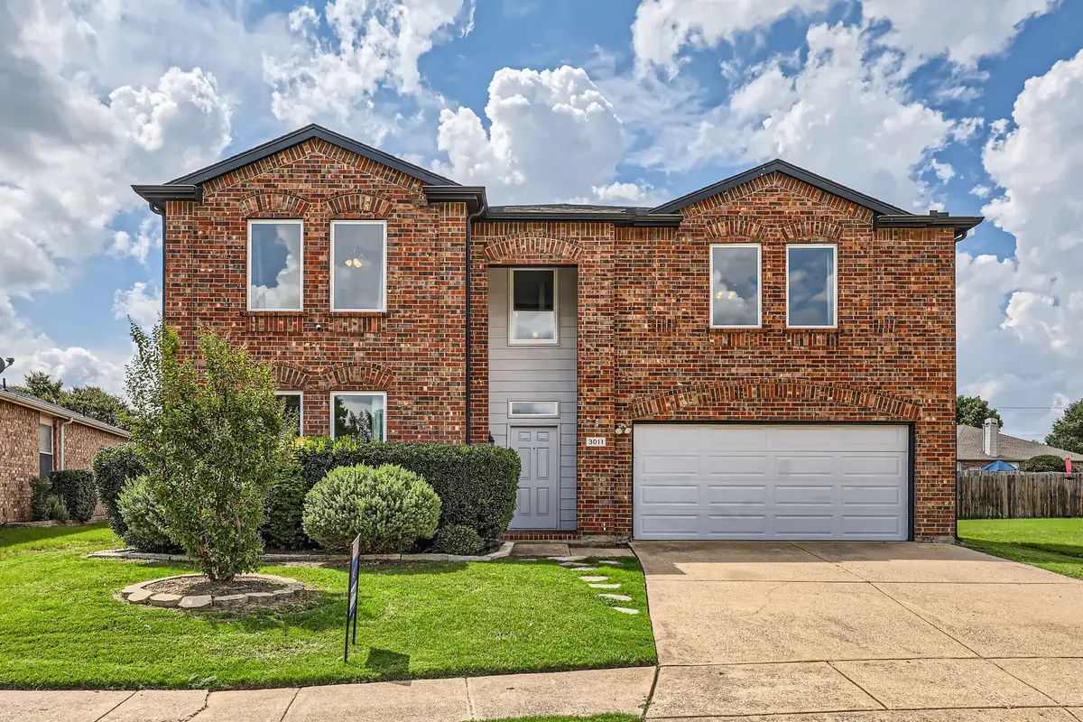 3011 Hobble Court, Grand Prairie, TX 75052 - Image #1