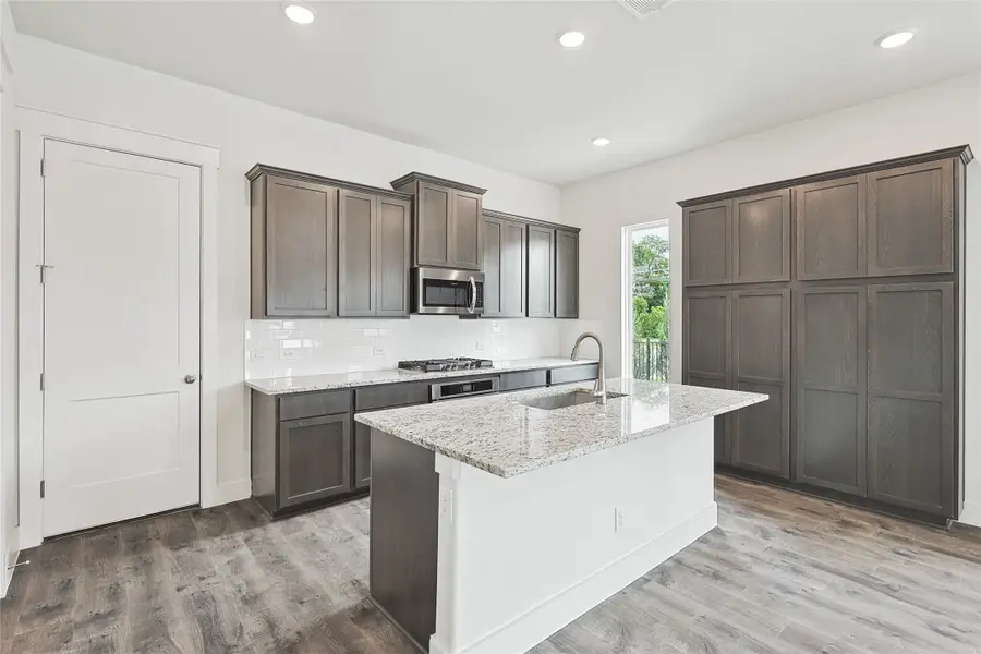 920 Meadowcrest Drive, Plano, TX 75075 - Image #3