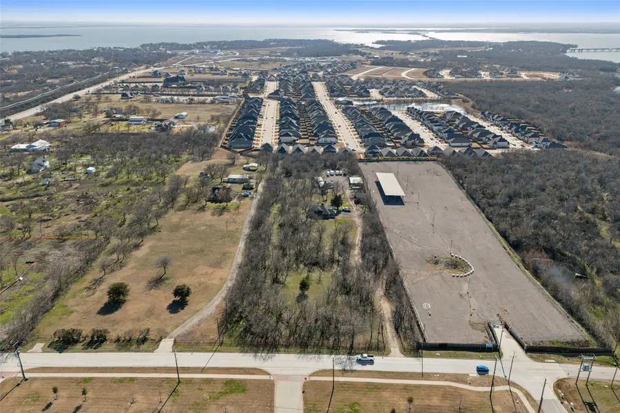 4414 W Dickson Lane, Little Elm, TX 75068 - Image #2