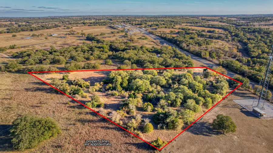 11076 W Highway 199, Poolville, TX 76487 - Image #3