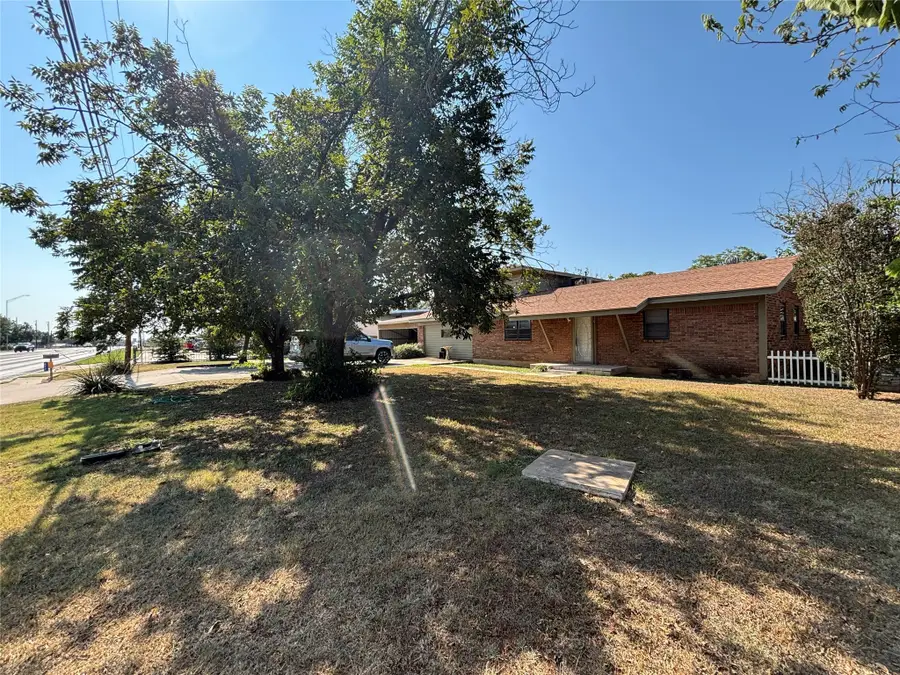 417 Garmon Drive, Early, TX 76802 - Image #3