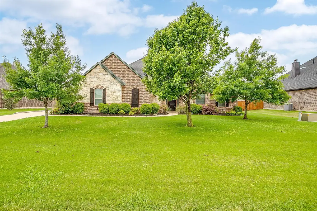 957 Prairie Timber Road, Burleson, TX 76028 - Image #1