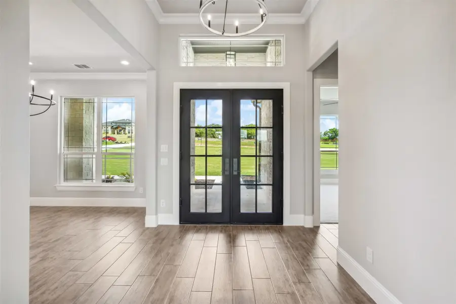 1027 Estancia Boulevard, Weatherford, TX 76088 - Image #3