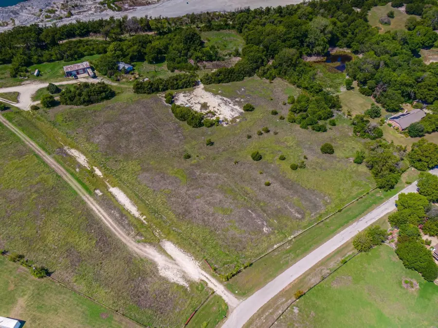 3441 Bluegrass Drive, Midlothian, TX 76065 - Image #2